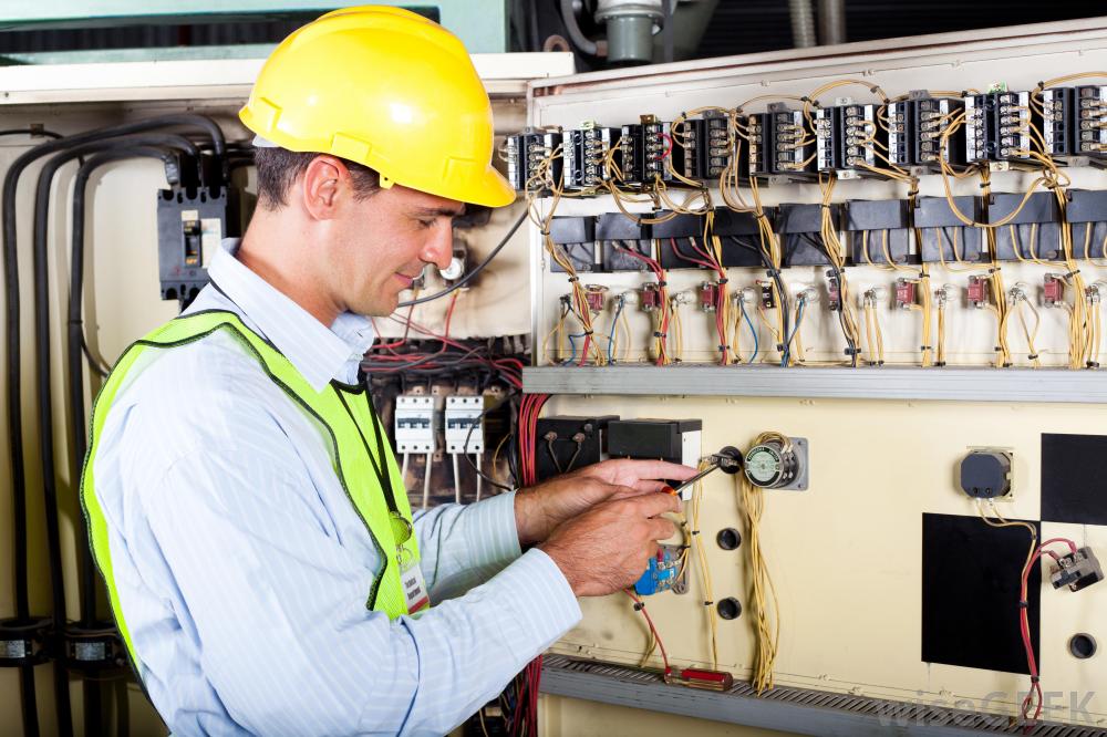Electrical engineering jobs in power grid